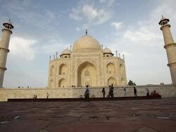 LS Taj Mahal late afternoon/ Agra, Uttar Pradesh, India Stock Footage