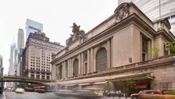 Time Lapse of Grand Central Terminal and 42nd street, zoom out Stock Footage
