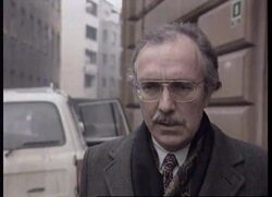 BOSNIA: SHATTUCK VISITS TWO SERB OFFICERS DETAINED BY BOSNIANS Instructional Video