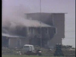 Fire starts on Branch Davidian cult compound Stock Footage