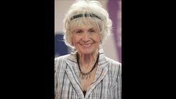 VOICED : Nobel de Literatura a Canada News Clip