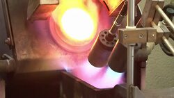 VOICED: Mafia italiana volcada al oro News Clip