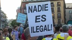 CLEAN : Pro migrants rally in Madrid News Clip