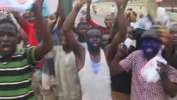 CLEAN : Supporters of Nigerias opposition celebrates victory in Kano News Clip