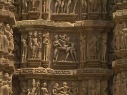 Zoom in erotic sculptures khajuraho madhya pradesh Stock Footage