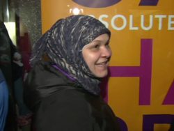 Queues Building for Boxing Day Sales News Clip