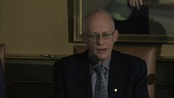 VOICED : Division social y politicas de Trump preocupan a premios Nobel News Clip