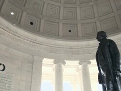 Jefferson Memorial - Pan of statue Stock Footage