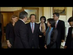 Gordon Brown and Mong Joon Chung  discuss Britains World cup bid for 2018 and G20 agenda  News Clip