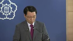 Seoul official reviews start of government-level talks in truce village News Clip