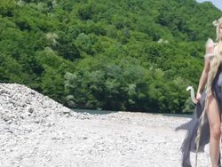 HD: Woman archer Stock Footage