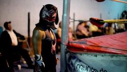 CLEAN : Masked acrobats take part in wrestling show in Guatemala News Clip