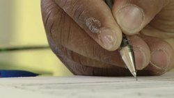 Art fan turns her Lyon apartment into pop up gallery News Clip