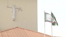 CLEAN : FILE: Nigeria says economy shrinks by 2.2% in Q3 News Clip