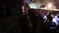 CLEAN : Israel: a rocket hit houses in Beer Sheva (South) News Clip