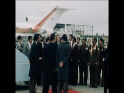 SYND 11 1 78 PRESIDENT BOUMEDIENNE MEETS HUSSEIN IN AMMAN News Clip