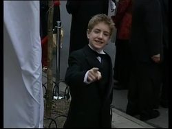 A round-up of the preparations and wedding day of Liza Minnelli News Clip