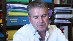 CLEAN : French farmer wins pesticide poisoning case against Monsanto News Clip