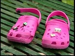 Fears that fashionable shoes may cause accidents News Clip