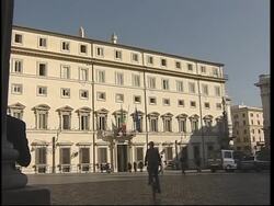 Newspapers, voxpops as administrator warns deal needed or airline will fold News Clip