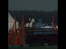 SYND 9-4-74 PRINCESS ANNE AND MARK PHILLIPS COMPETE IN WINDSOR HORSE TRIALS News Clip