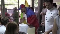 CLEAN : Opposition pro government lawmakers vote in Venezuela News Clip