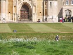 MS Shot of rear of Kings College with punters on River Cam / Cambridge, Cambridgeshire, United Kingdom Stock Footage