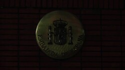 Petrol bomb attack at Spanish Embassy in Caracas Instructional Video