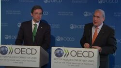 OECD report says Portugal must press ahead with reforms and reduce social benefits News Clip