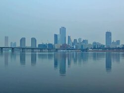WS T/L View of seogangdaegyo bridge and yeouido business district / Seoul, South Korea Stock Footage