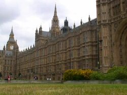 London Parliament (Big Ben) Westminster Park & Traffic Stock Footage