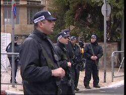 Erekat reax, J'lem preps, Gaza protest; Abbas arrives News Clip