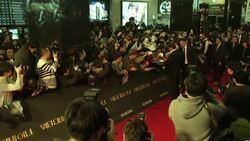 Russell Crowe hits red carpet in South Korean for his directorial debut 'The Water Diviner' Instructional Video