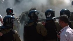 VOICED : Al menos 90 heridos en Kiev tras explosion News Clip