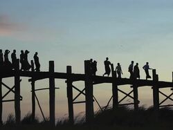U Bein Bridge in Mandalay, Myanmar Stock Footage