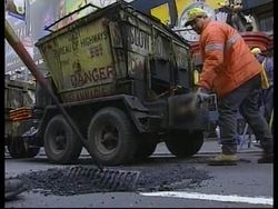 USA: NEW YORK: MILLENNIUM PREPARATIONS News Clip