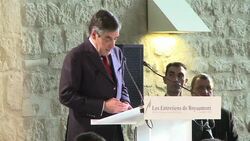 CLEAN : French right scrambles News Clip