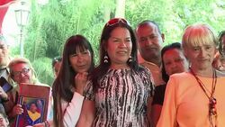 VOICED : Chavistas optimistas con foto News Clip