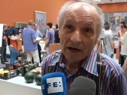 Spanish painter Antonio Lopez gives master class Stock Footage