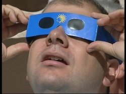 Lebanese watch the rare stellar occurrence News Clip