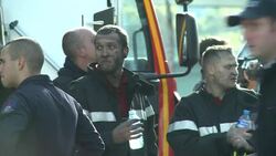 CLEAN : Fire ravages iconic French radio building News Clip