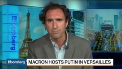 Macron, Putin to Meet for Talks in Versailles News Clip