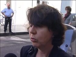 France Telecom mobilising managers after suicides News Clip