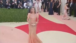 Anna Wintour tops Forbes' Most Powerful Women in Media and Entertainment list, Beyonce, Taylor Swift also make list News Clip