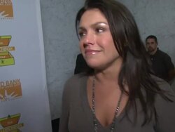 Celebs Do Lunch Boxes to Help End Hunger Stock Footage