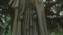 Statue of the Queen unveiled to mark 800th Anniversary of the Magna Carta News Clip