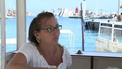 Locals complain as shipwreck impacts island's tourism industry News Clip
