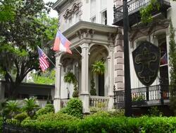 MS Shot of hamilton turner house / Savannah, Georgia, United States  Stock Footage