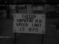 SYND 12/07/1969 RED CROSS MEETS WITH GENERAL GOWON News Clip