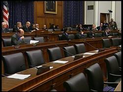 WRAP House committee hearing on scandal, Madoff arriving at and leaving court News Clip